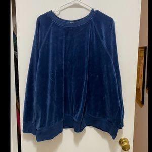 EUC Ava & Viv navy velour-like top